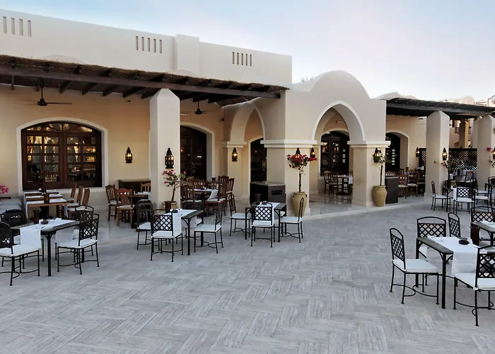 Jaz Makadina Resort
