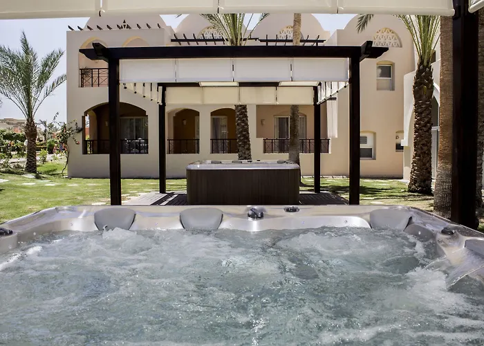Jaz Makadina Resort Hurgada