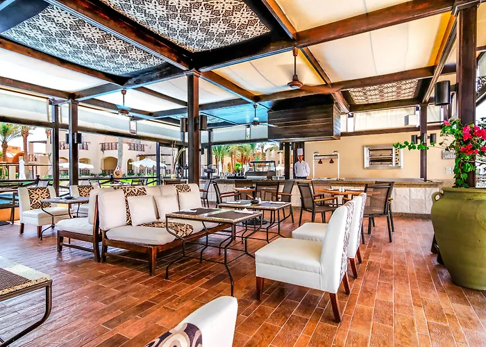 Jaz Makadina Resort 5*